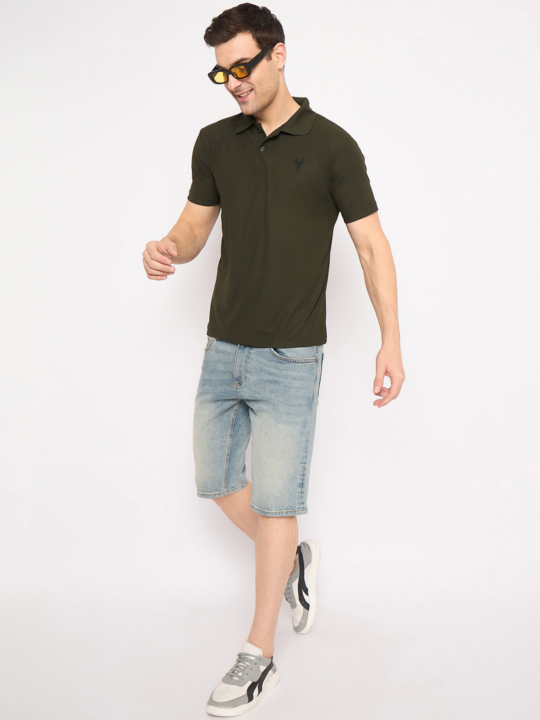 MODERN & MINIMAL Men's polo