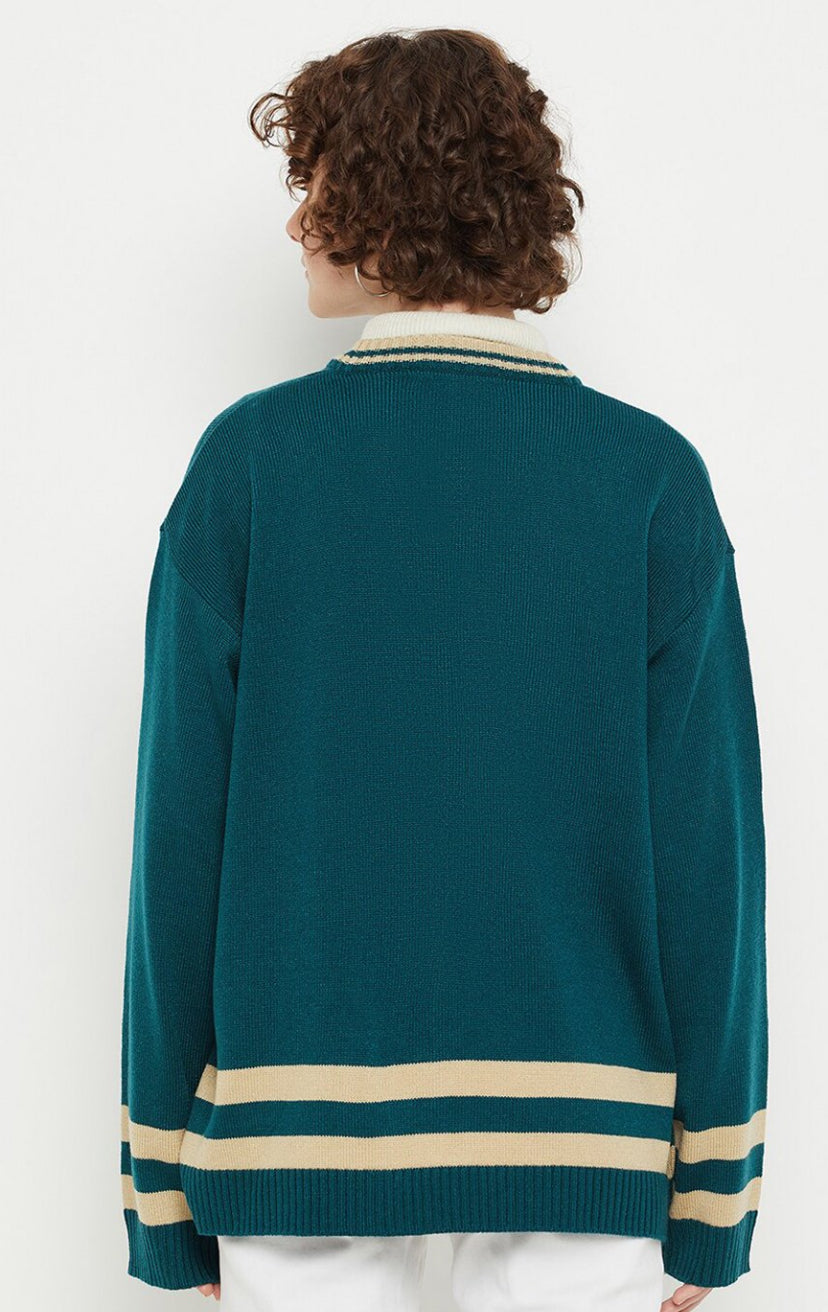 S-lytherin v neck pullover