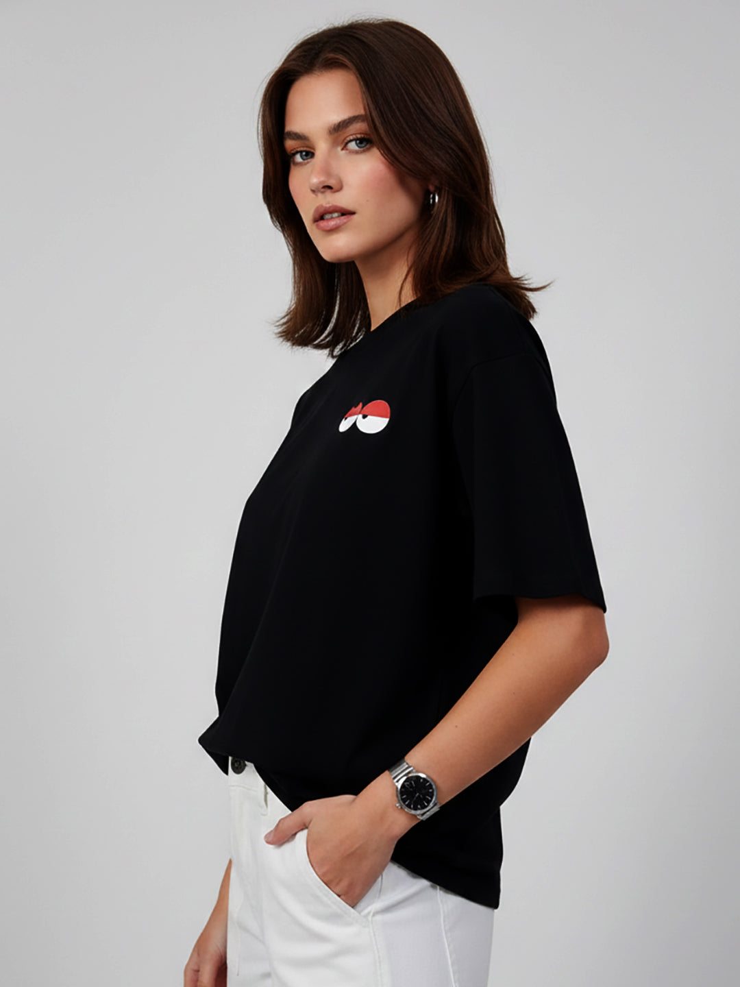 LAZY EYE OVERSIZED T-SHIRT